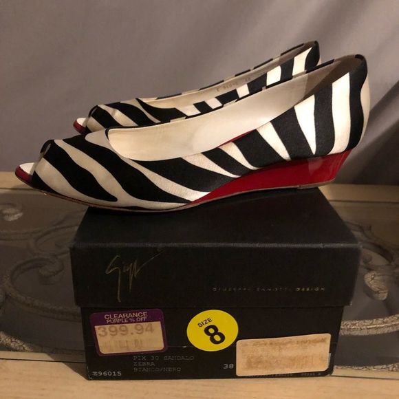 Zebra striped ladies mule - Picture 3 of 8